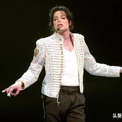 19岁英国少年中奖千万英镑彩票 10年后破产成垃圾工