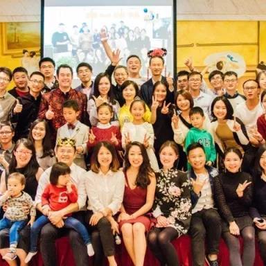 AI会增加人类智商！清华大学专家：未来10年一周只需工作2天 工资还会变高