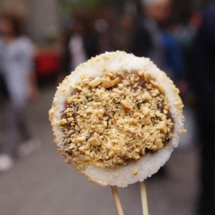 草莓价格跌至1元一斤？有商户半天卖出三四千斤