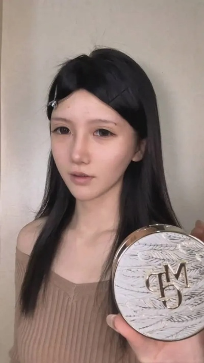 "抖音第一蒂法"被质疑靠化妆!素颜再亮相后网友闭嘴了