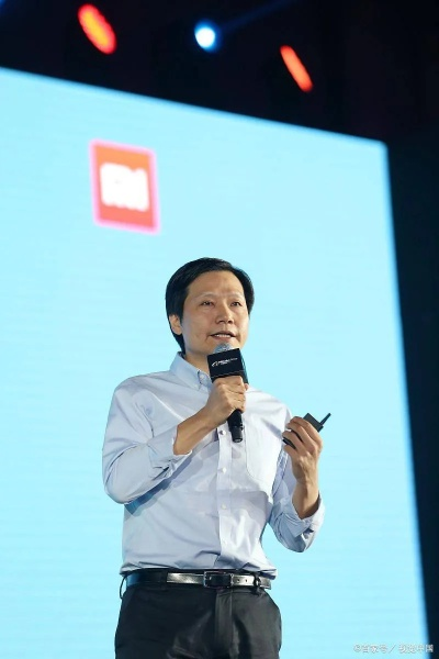 胡峥楠评小米首款超跑：汽车构造可以被完全颠覆