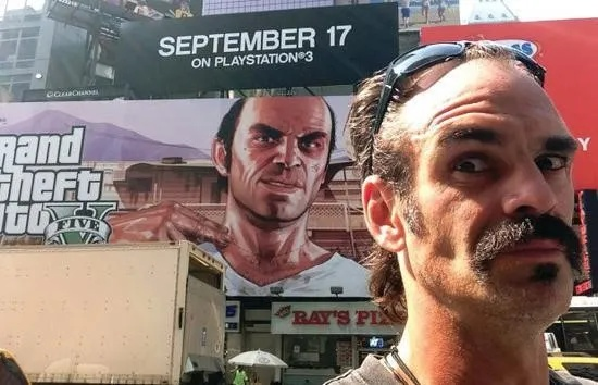 麦克演员当面“炮轰”崔佛演员！因他不玩《GTA》