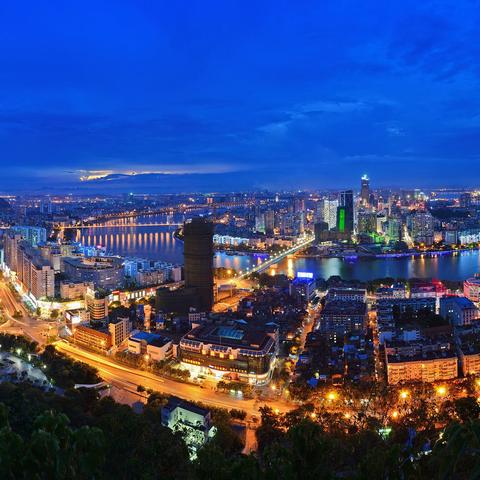 《都市：天际线》系列庆祝创意城建 11 周年