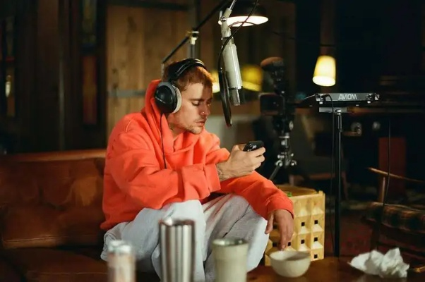 贾斯汀比伯2026新专到底牛在哪？风格+场景+彩蛋全解析