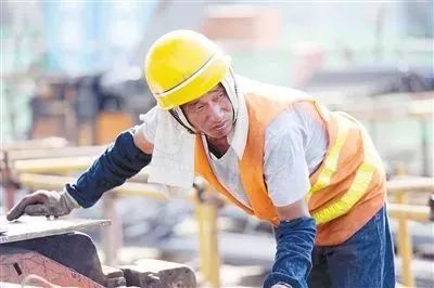 山姆1.38公斤冰块卖37.9元引热议 消费者：比普通冰块融化更慢