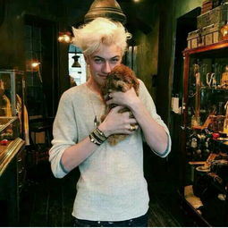 克里斯颜值因里昂而被网暴？生化危机历代脸模对比