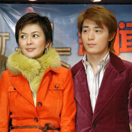 44岁女星为"姐弟恋"正名：我们一点都不猎奇