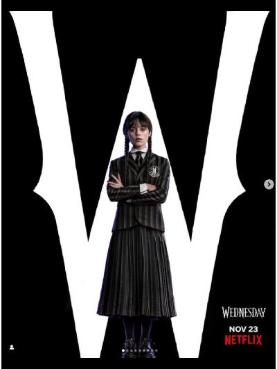 星期三爆火密码，哥特悬疑校园剧的细节深挖、同款剧单及cos实战全指南