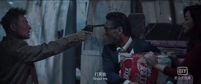 黑暗荣耀里的蛇是真蛇吗？揭秘影视特种蛇选品与剧组安全实操门道