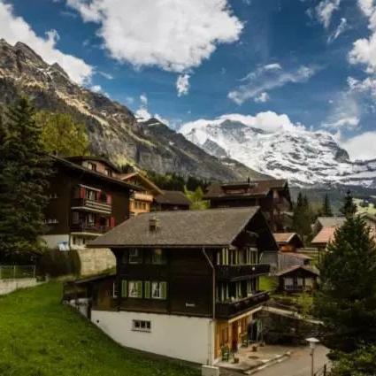 叙事模拟经营新作《覆雪之上》，开启阿尔卑斯经营传奇