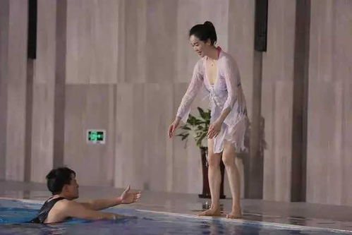 赌王千金何超云迎37岁生日 罕见晒出性感比基尼照