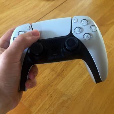 大神让PS5成功运行Linux 光追2K游玩《给他爱5》