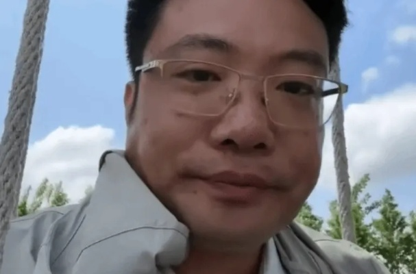 大司马主播朋友称被给了500平米房子住！暂住搞直播