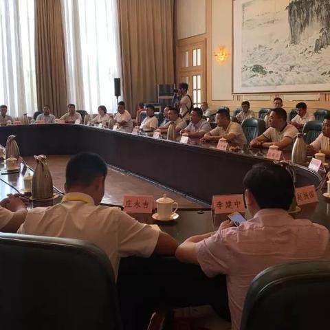 圆桌学生会零氪开荒全解析，T0阵容搭配+隐藏剧情触发+高难副本通关技巧