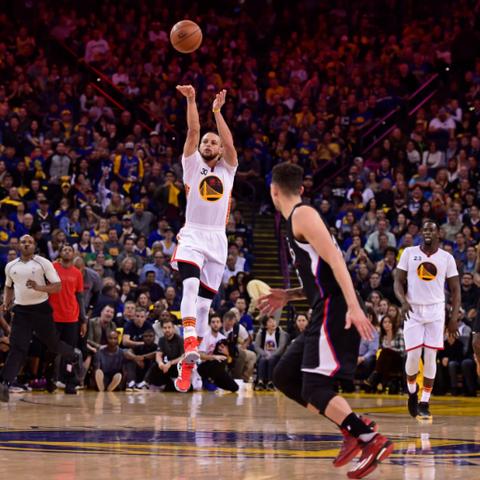 鲜为人知的NBA2K11扣篮类型全解析，匹配热门需求，解锁实战暴扣