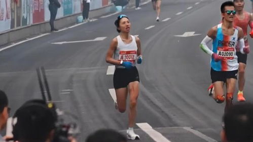 “最快护士”张水华辞职专职跑步 已签约多个代言