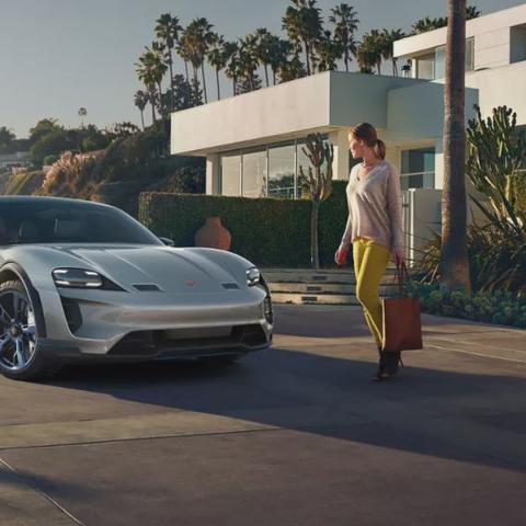 2025年销售利润暴跌93%！保时捷再表态：不会在中国生产