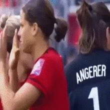 《生化危机9》里昂对象讨论陷入暴走 日版称呼引发争议