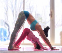 辣妈模仿Ella真空腹肚子练出洞 果然不要轻易模仿