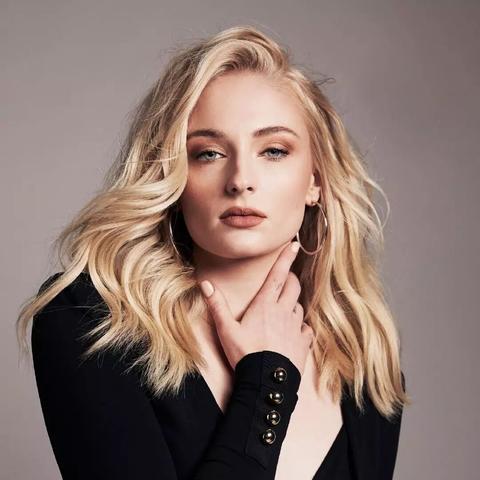 九年过去，这款游戏怎么越做越年轻？