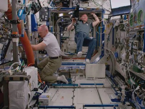 NASA否认宇航员被困太空，真的是虚惊一场？拆解空间站应急逃生硬核体系