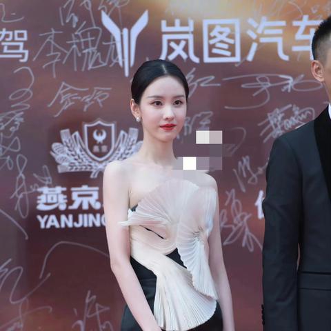 爆笑合作恐怖游戏《憋不住了！》4月14日正式上线，记得看好你的裤子！