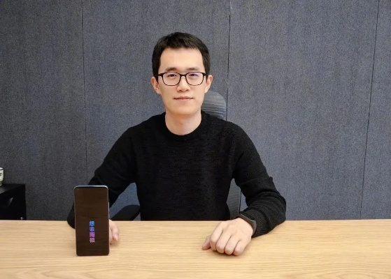 王腾为了养龙虾买了REDMI显示器：性价比最高