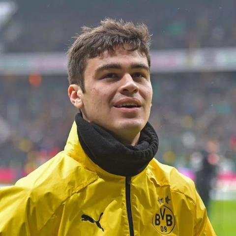 FM2012妖人精准推荐，开档即战/高潜刮彩，全位置适配小球队冲级与豪门囤货