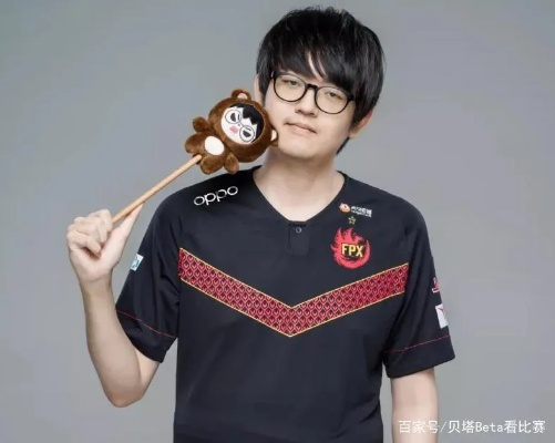 金贡正式退役，冠军上单的落幕，藏着职业电竞选手的哪些生存真相？