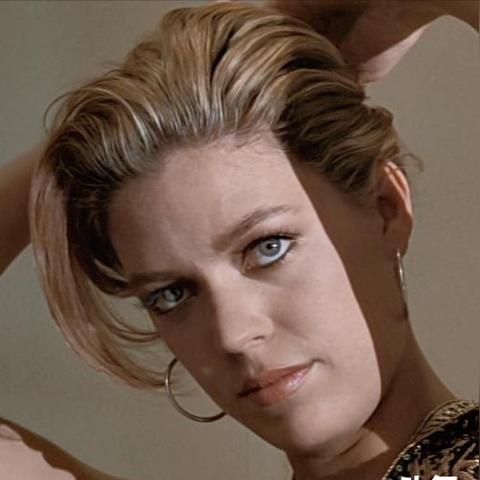 迈克尔·道格拉斯，权力博弈派演员的核心密码？从3部神作拆解精英欲望与人性博弈