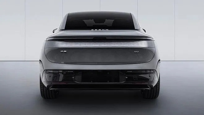 零百加速1.8秒！追觅首款汽车亮相：预计售价60万+