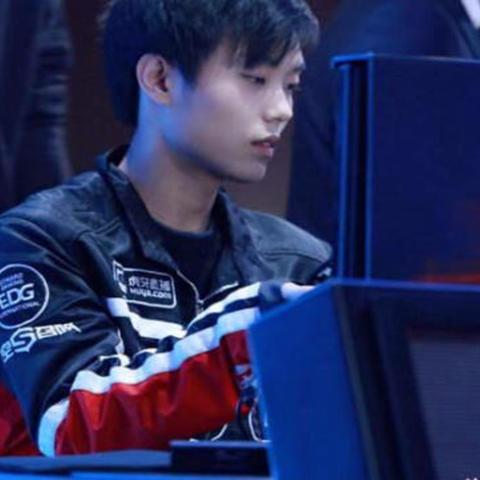 纳尔怎么玩才Carry？精准控怒技巧+对线拉扯套路+团战开团时机全揭秘