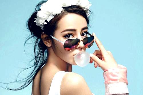 杨幂广告类型全拆解，从流量爆款到精准转化，品牌如何匹配热门需求？