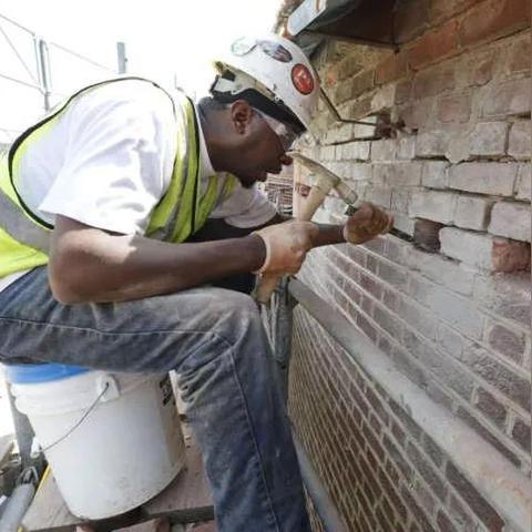 2026手游新服分哪几类？零氪/搬砖党如何精准踩中福利风口？