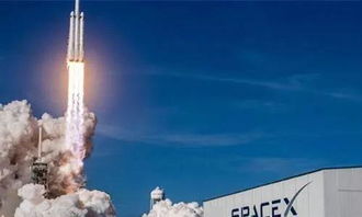 马斯克母亲曝其SpaceX发射场附近的家：简陋如仓库