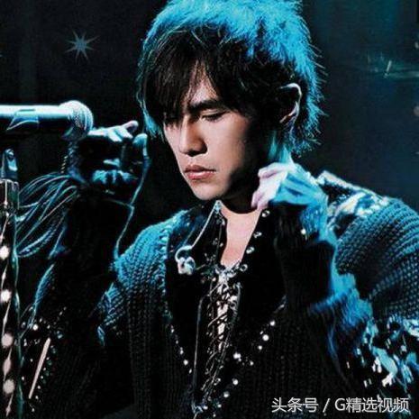 周杰伦凌晨公布新专辑首支19秒预告 华丽暗黑风格