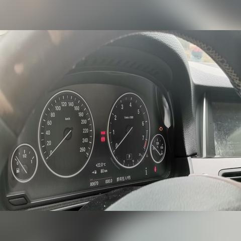 宝马大降价30万 卖一辆车少赚5000元