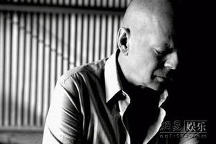 布鲁斯威利斯病情急转直下！已失去行走及说话能力