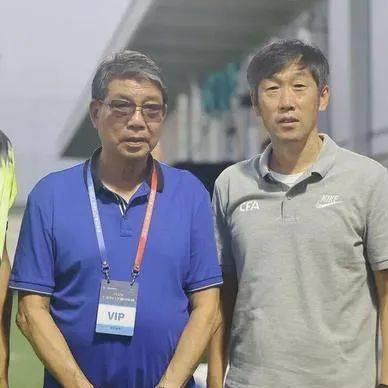 生存之旅2下载类型全拆解，2026实测无坑，匹配正版/模组/离线全场景需求