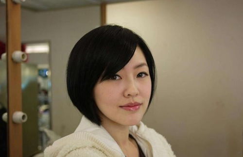 日推“比OK的口罩大姐姐”爆红 她究竟是谁？