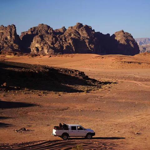 《红色沙漠》直播热度爆炸！17万观众都来看热闹？