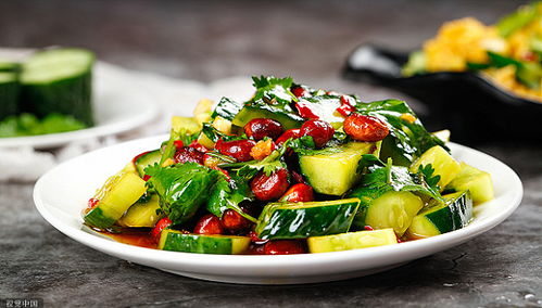 一年举报1200家饭店“拍黄瓜”！上海消保委点名职业打假人