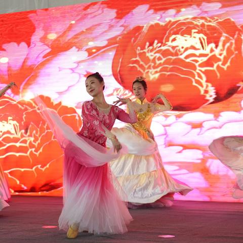 功夫巨星助阵电竞！成龙将出任全球电竞大会大使