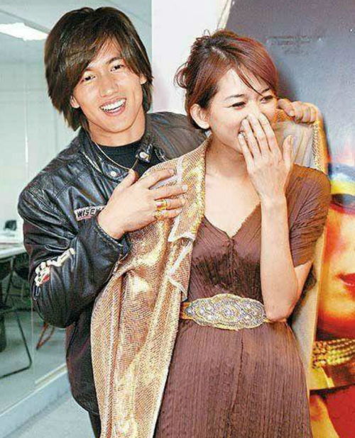 张歆艺偏爱何种男友类型？从3段情史拆解熟女择偶的普通人适配方案