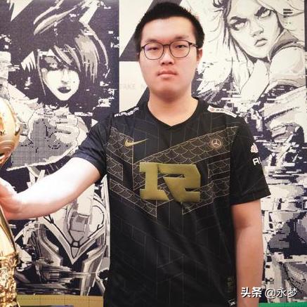 Bin哥发文重申自己依然是世一上!甚至可能是史一上 Bin哥发文重申自己依然是世一上!甚至可能是史一上