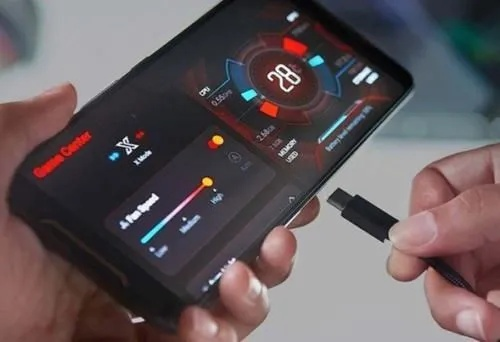 小黑3x值得入手吗？学生党通勤玩家必看的刷机、续航与3A串流全攻略