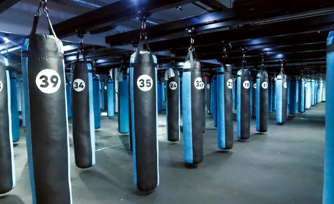 从街头野场到跨境黑市，地下拳击场全类型解析+玩家热门需求匹配指南