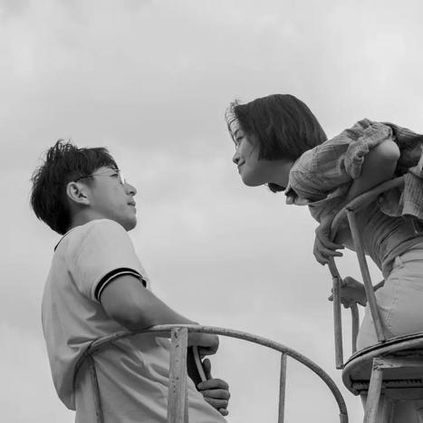 《红色沙漠》玩家发现世界边界：角色会被巨鲸吃掉