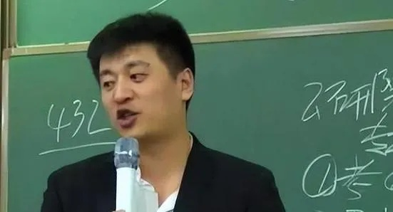 41岁张雪峰突然去世引发关注 网友：不愿相信！