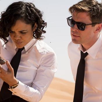 《红色沙漠》玩家分享隐藏机制：组队让游戏更简单！